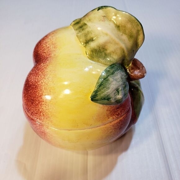 Vietri Apple Shaped Covered Dish Made in Italy - Picture 7 of 11